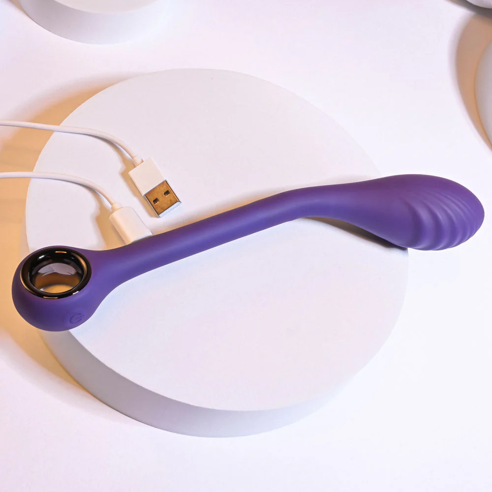 Playboy Pleasure SPOT ON - Purple 22.6 cm USB Rechargeable Poseable G-Spot Vibrator - Image 7